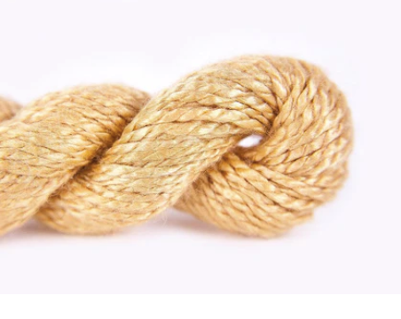 Vineyard Silk C-047 Straw